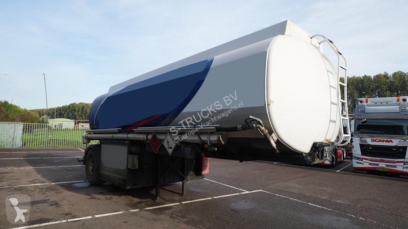 1 axle adr fuel tank trailer 24.000ltr...
