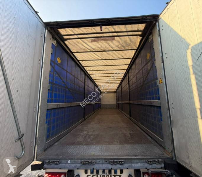 نصف مقطورة Schmitz Cargobull SEMIRIMORCHIO