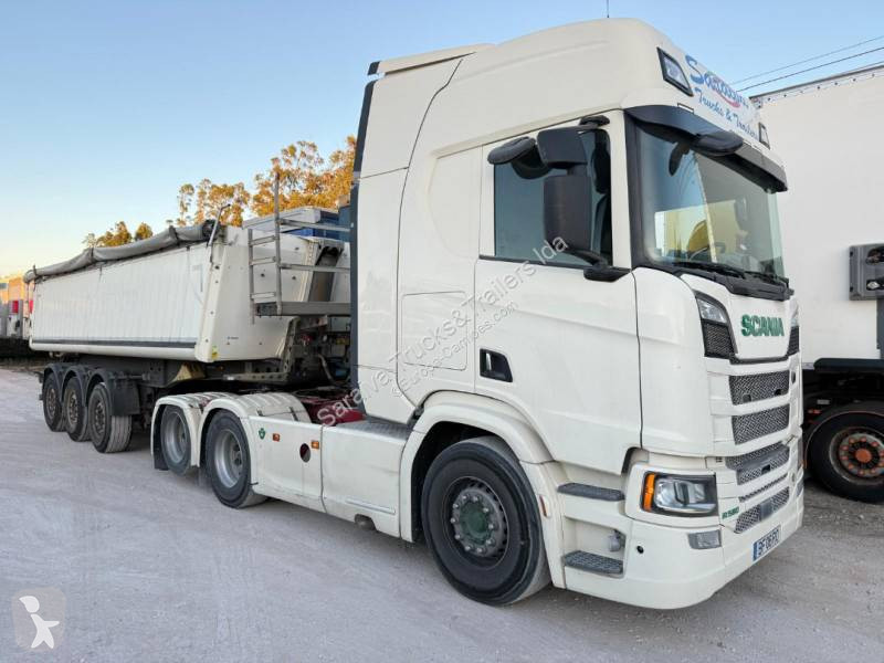 نصف مقطورة Schmitz Cargobull