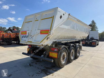 Benalu half-pipe semi-trailer