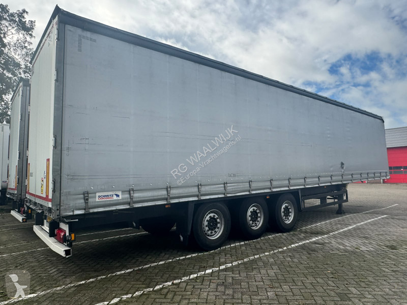 Schmitz Cargobull Schuifzeil semi-trailer