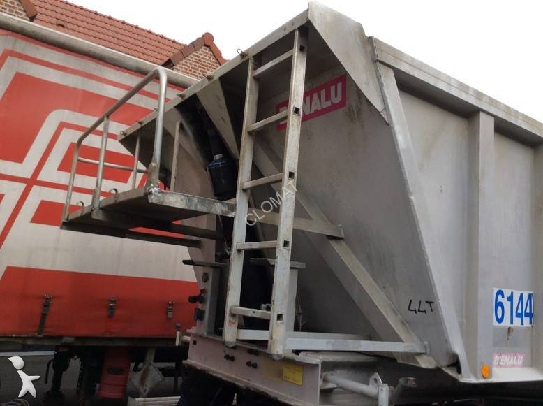 Semitrailer Benalu
