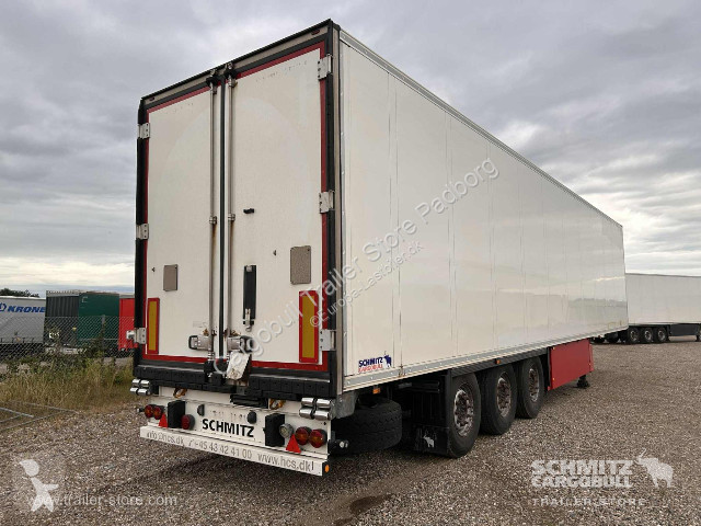 Sættevogn Schmitz Cargobull Tiefkühler Standard...