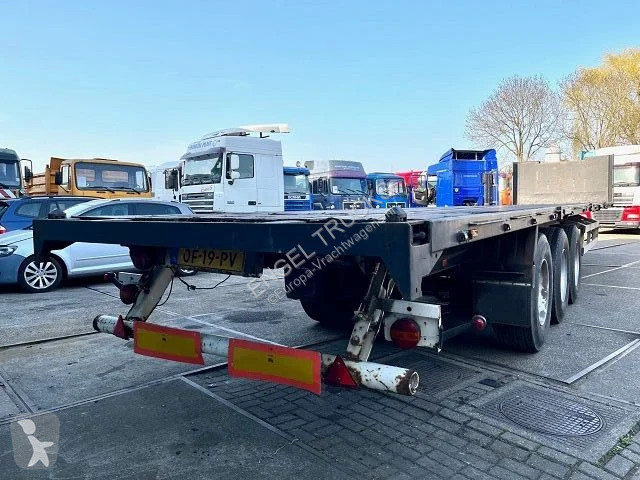 Semitrailer Van Hool 3B1047 13.60M. FLATBED...