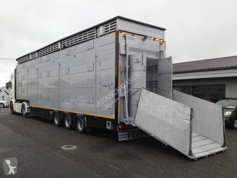 Semitrailer Pezzaioli 3 étages - 2 compartiments
