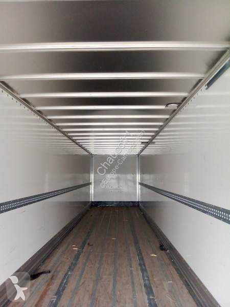 Semirremolque Fruehauf FOURGON A LA LOCATION