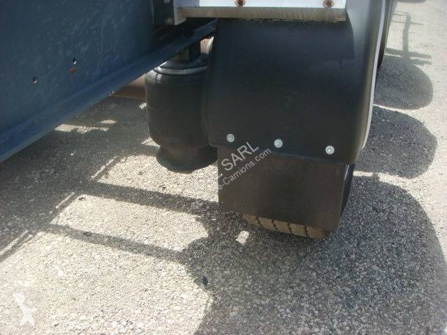 Semi remorque Fruehauf PORTE CONTAINER 40 PIEDS...