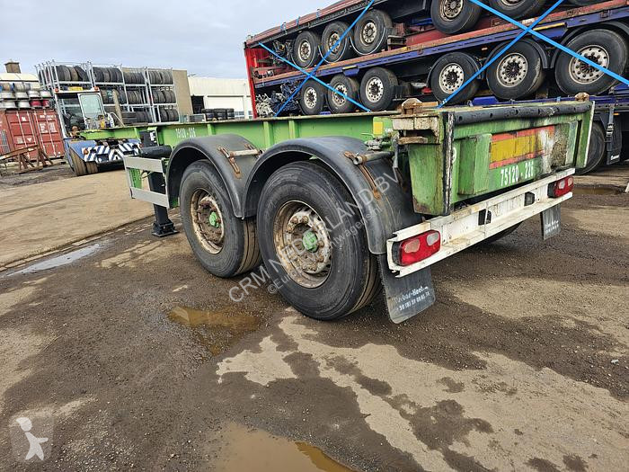 Semitrailer Renders Euro 700 2 axle 20 ft...