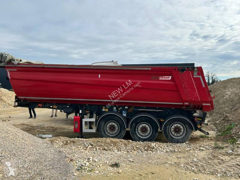 Fruehauf  semi-trailer