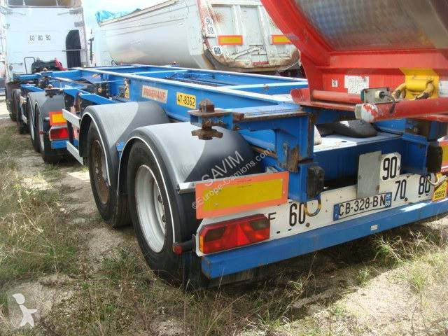 Semi remorque Fruehauf PORTE CONTAINER TIREUSE...