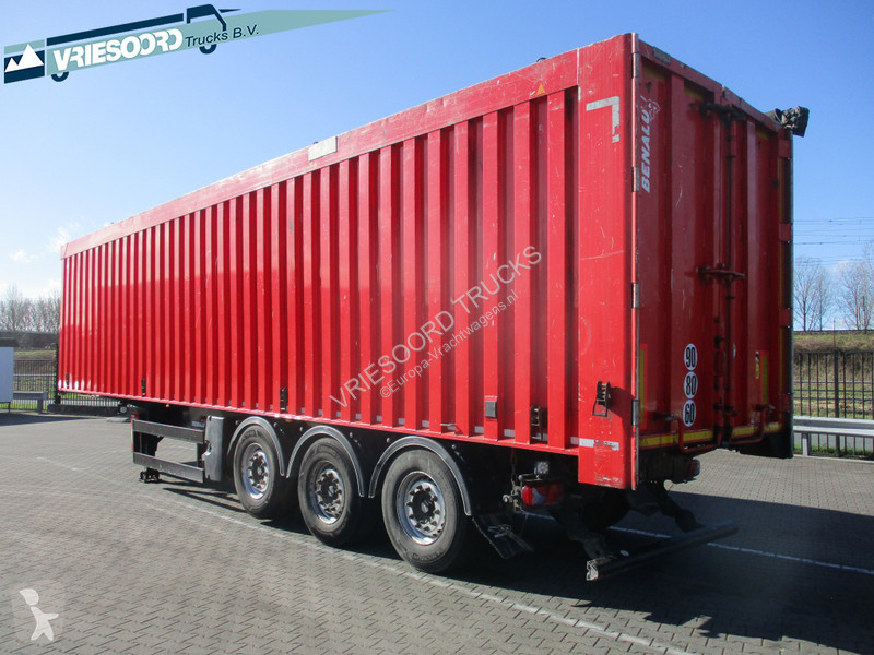 Semiremorca Benalu bencere / 70 m3