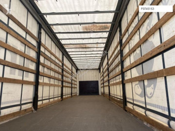 Semitrailer skjutbara ridåer (flexibla skjutbara sidoväggar) Krone
