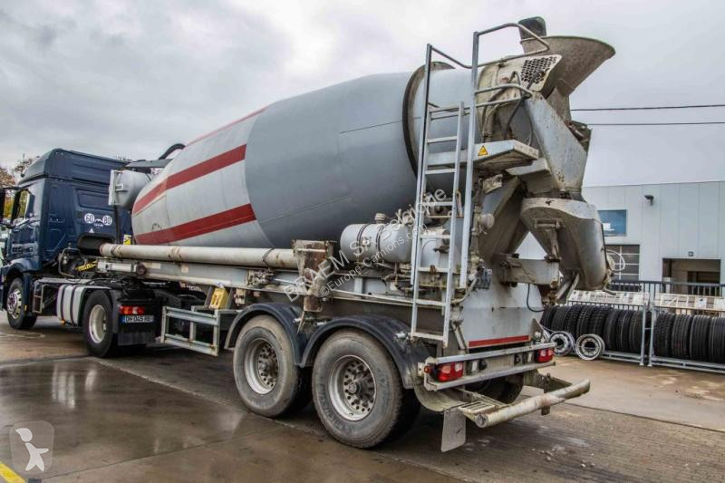 Semiremorca Liebherr  BETON...