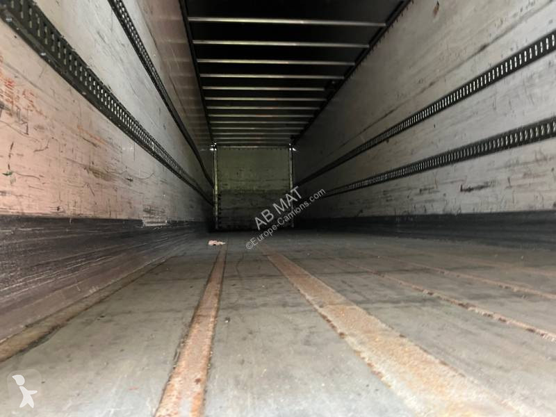 Semi remorque Fruehauf DF32