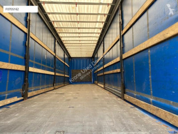 Semitrailer skjutbara ridåer (flexibla skjutbara sidoväggar) Krone