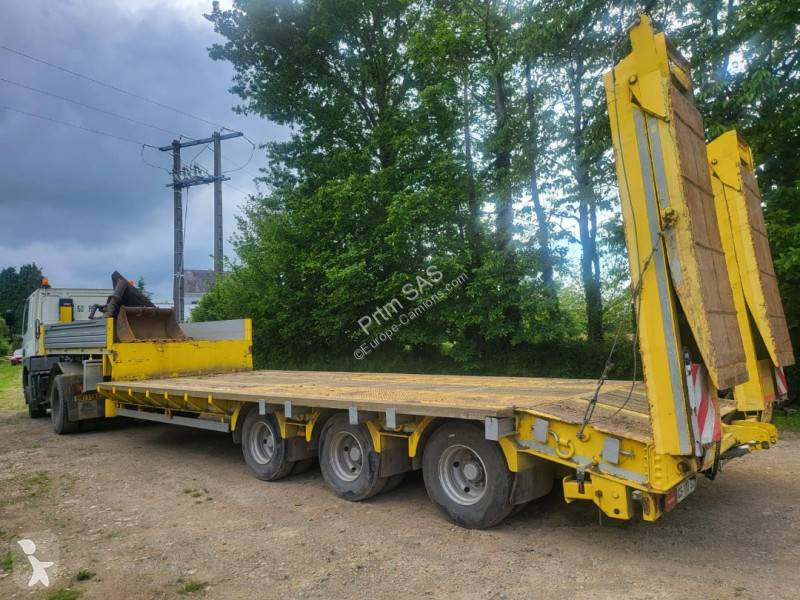 Used Robust heavy equipment transport semi-trailer Robuste Kaiser 3 ...