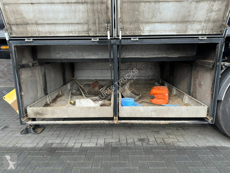 Semiremorca  F3.20 CEMENTDEKVLOER...