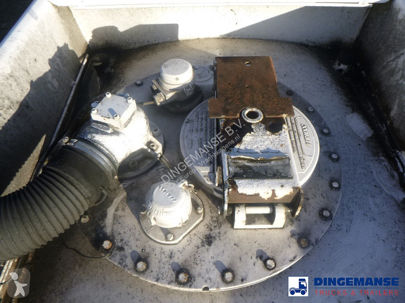 Semiremorca LAG Fuel tank alu 44.4 m3 / 6 comp...