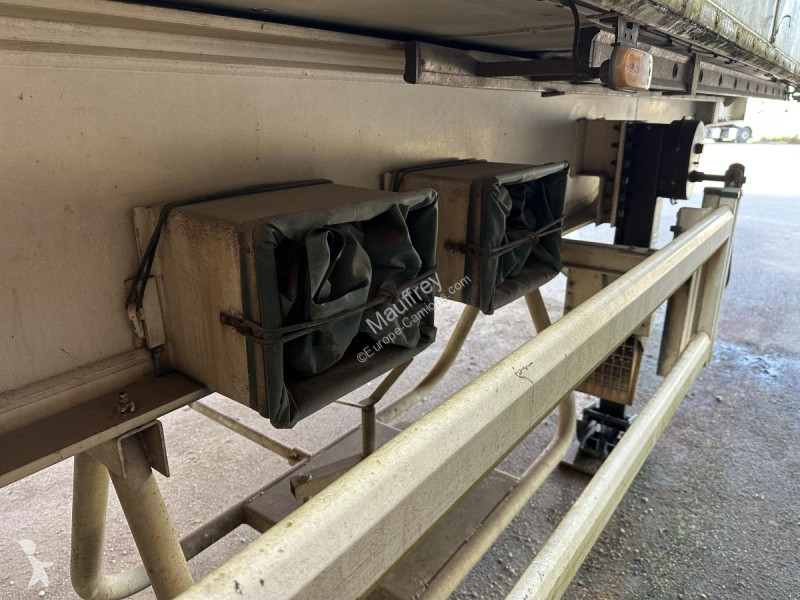 Semitrailer Stas  Semi grand volume cerealiere