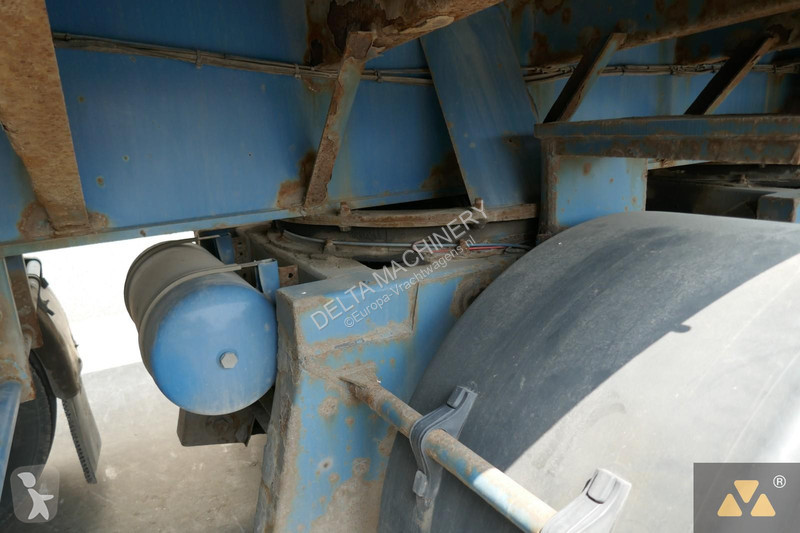 Semiremorca Nooteboom OVB-102-06V