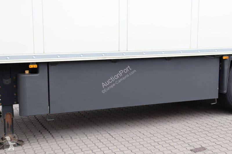 Semirremolque Schmitz Cargobull SCB*S3B