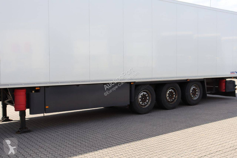 Semirremolque Schmitz Cargobull SCB*S3B