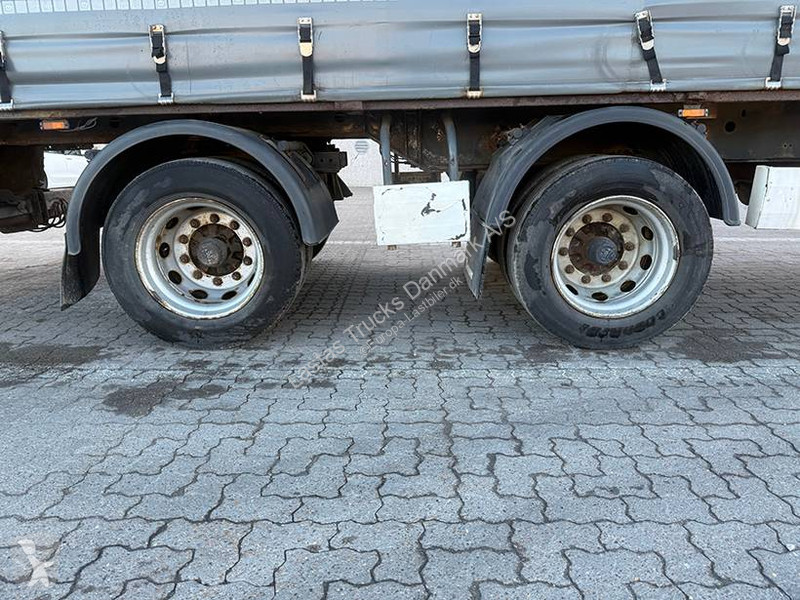 نصف مقطورة Krone Curtainsider / Planenauflieger