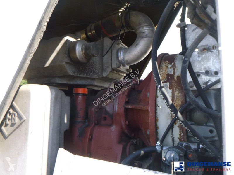 Semi remorque Feldbinder Powder tank alu 40 m3...