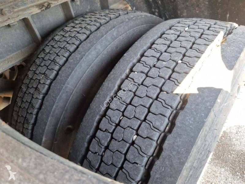 نصف مقطورة Schmitz Cargobull SK010
