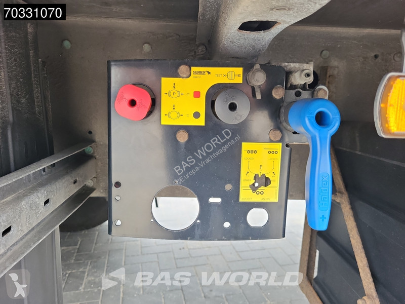 Semi remorque Schmitz Cargobull SCB*S3T 3 axles...