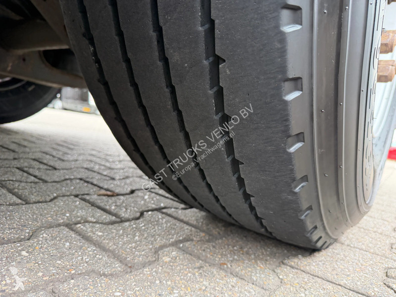 نصف مقطورة Ekeri Full Side Opening / Lift-Axle...