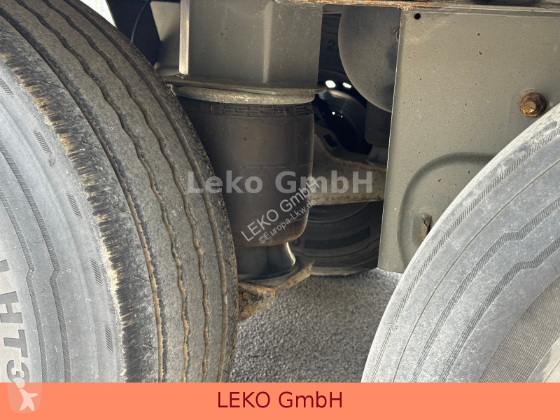 نصف مقطورة Lamberet Mit Carrier Vec  1950