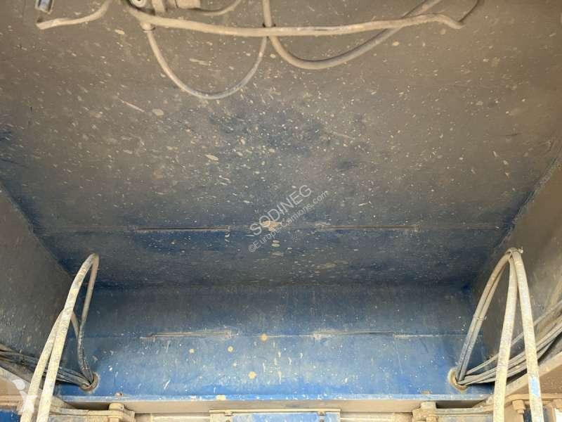 Semi remorque Benalu  3 ESSIEUX