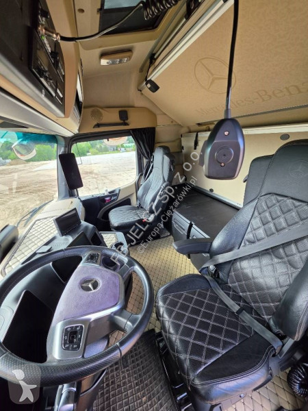 Porta máquinas Nooteboom MCO-58-05V