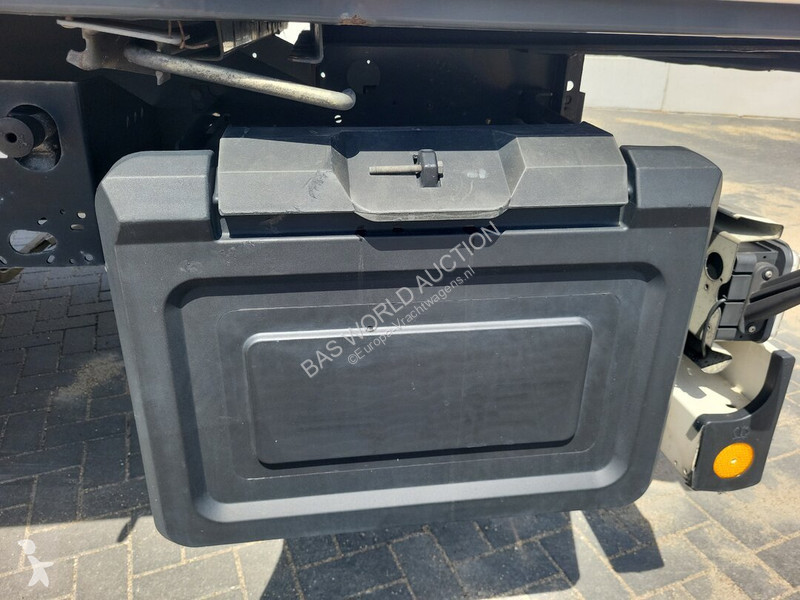 Полуприцеп Krone