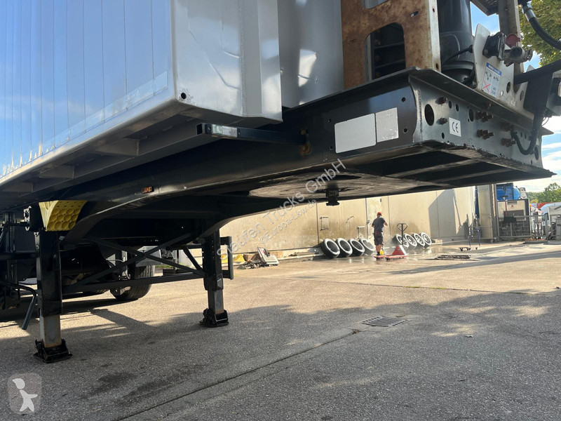 Semitrailer Langendorf SKA 24/30 Getreidekipper...
