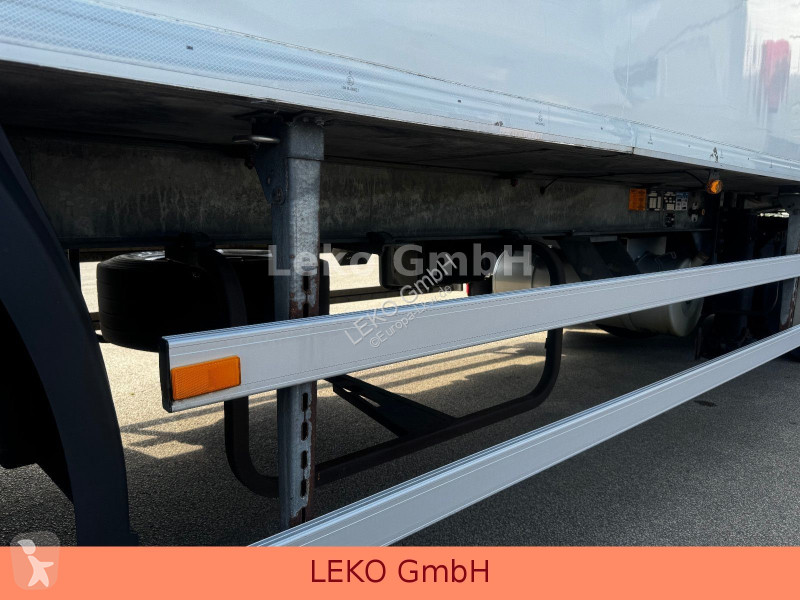 Semirimorchio Fruehauf Standort Budapest