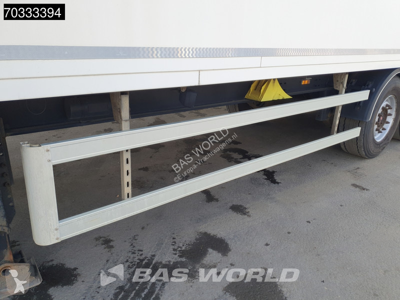 System Trailers TFSSL 27 Plywood 3 axles SAF...