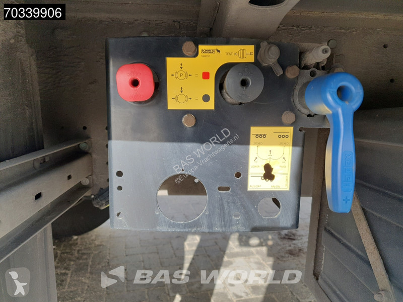 Schmitz Cargobull SCB*S3T 3 axles Sliding Roof...
