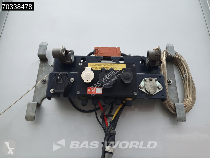 Pacton TBD.3 Lift+stuuras Laadklep APK 07/27...