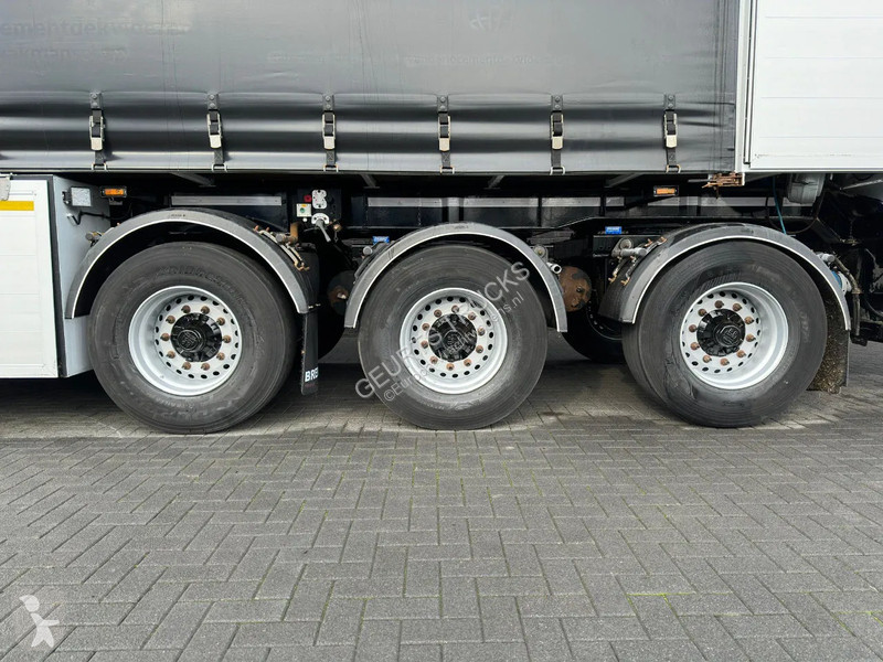 Semiremorca  F3.20 CEMENTDEKVLOER...