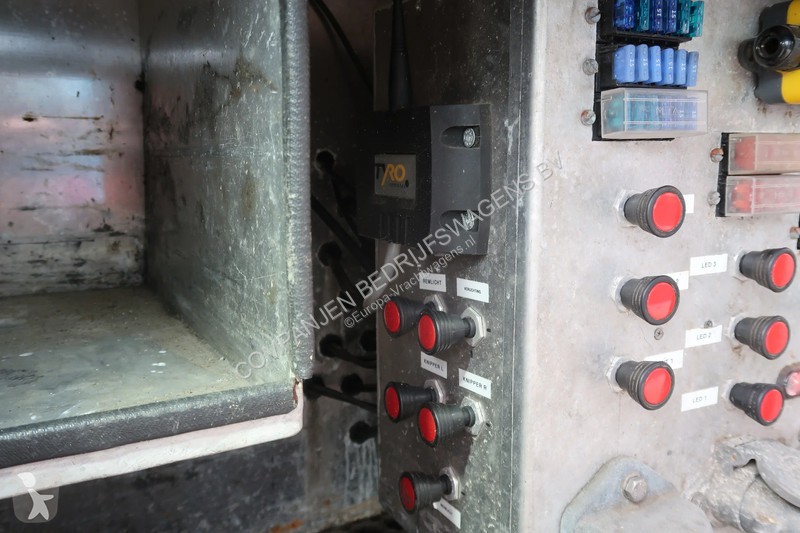 نصف مقطورة Van Hool Bekkers Type 1 92.10 m2