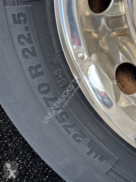 نصف مقطورة Pacton Loadlift - frigo - steering axle