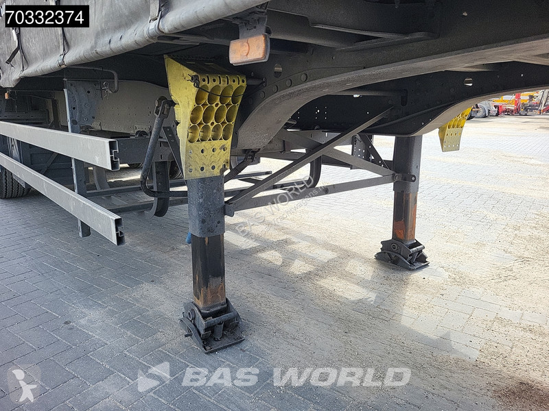 نصف مقطورة Schmitz Cargobull SCB*S3T 3 axles...