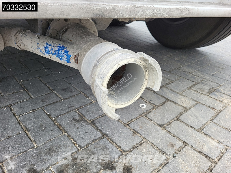 نصف مقطورة Spitzer SFS 2x Liftachse 39m3 Cement
