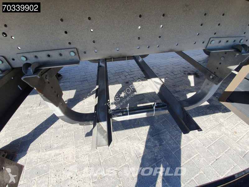 Schmitz Cargobull SCB*S3T 3 axles Sliding roof...