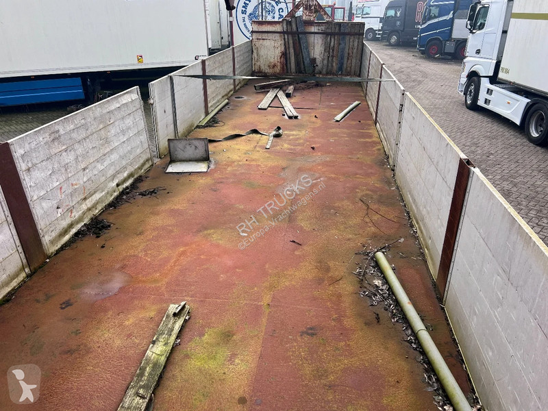 Oplegger ATM 2 AS + HIAB 300-4 + WINCH