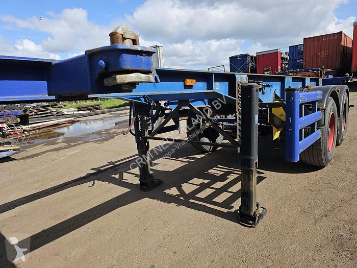 Semitrailer Renders 2 axle 20 ft container...