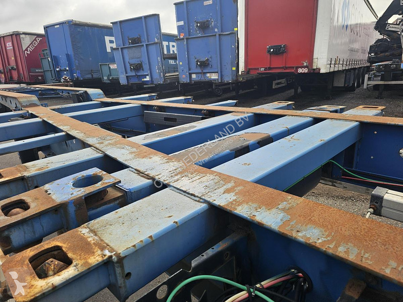 Semitrailer Krone 27 | 40, 30, 2x 20 ft | Rear...