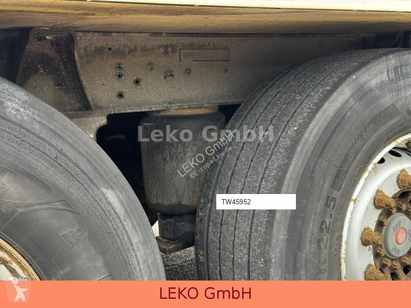 Návěs Schmitz Cargobull SKO 24